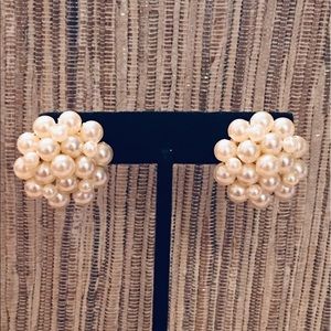True Vintage Pearl Clip Earrings